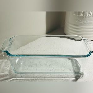 Pyrex 213 Clear Loaf Pan